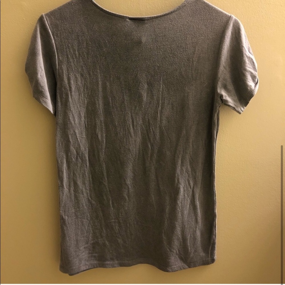 String design tee - Picture 2 of 2